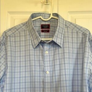 Men's XXL UntuckIt light Blue Checkered Button down slim fit dress shirt casual